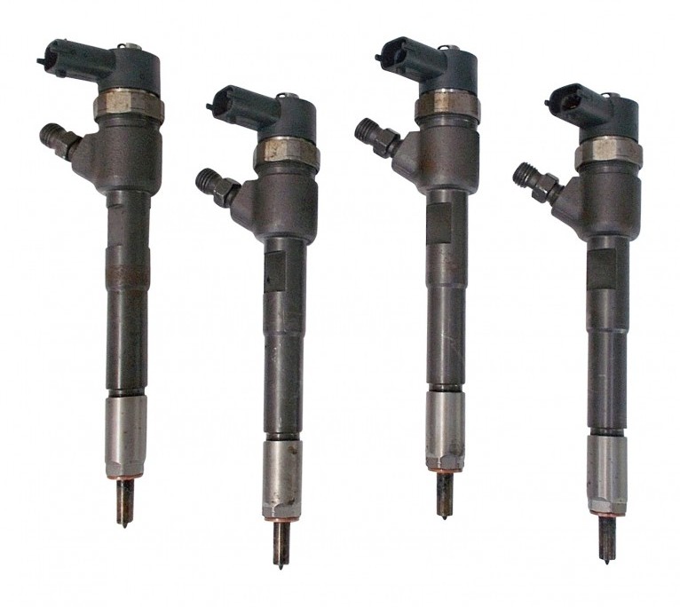 Fiat 500 1.3 D Multijet 57 KW 78 HP kit di 4 iniettori usati BOSCH 55255406, 54800156